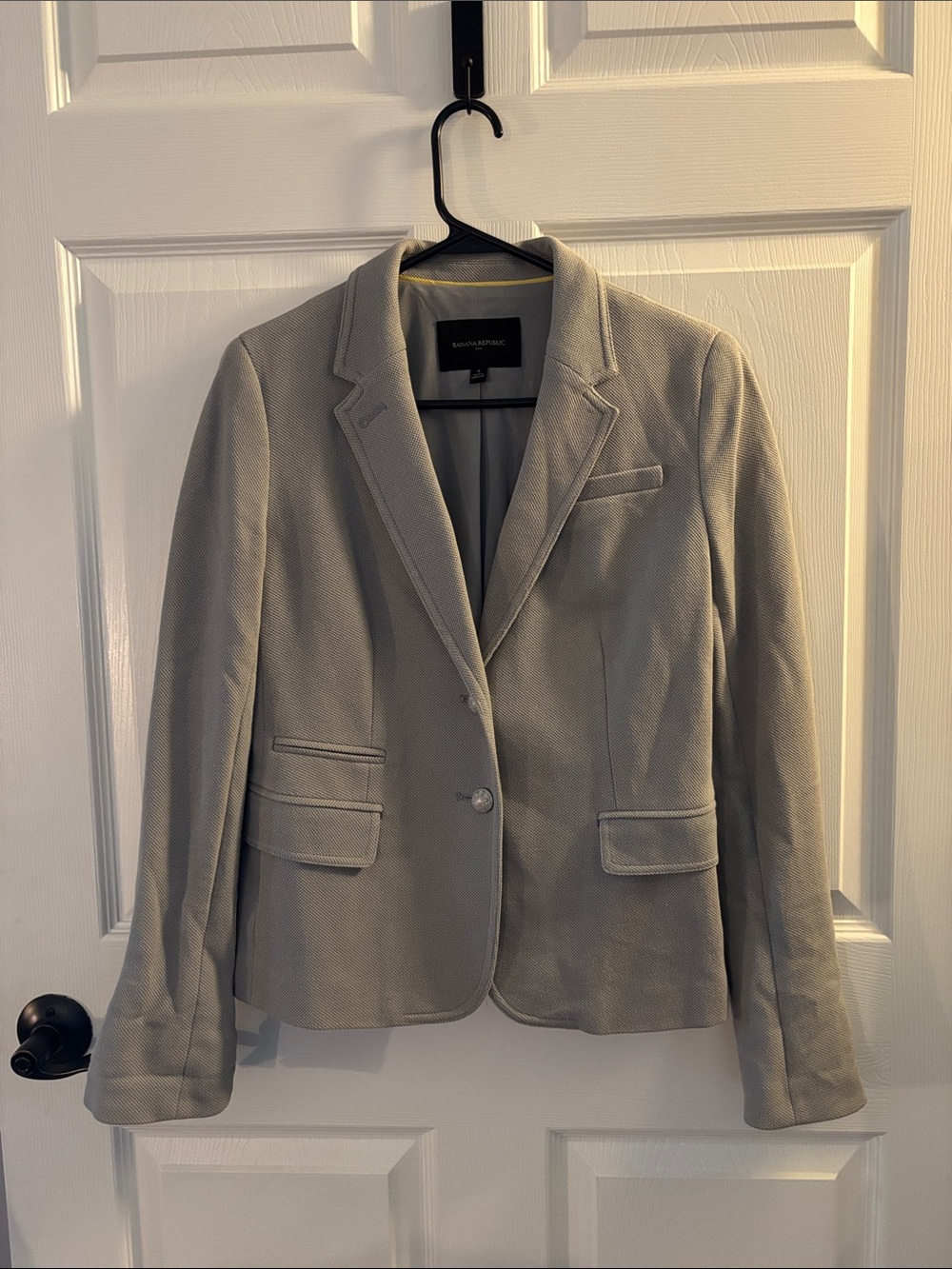 Banana Republic Light Gray Women's Tailored Single-Button Blazer